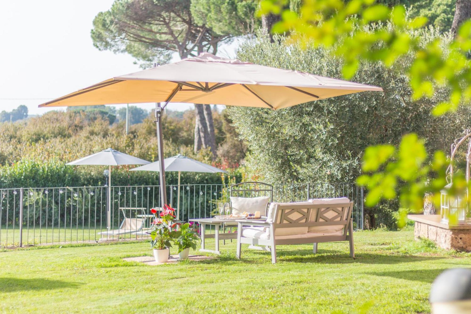 Maison d'hôtes Ai due Cedri à Capranica Extérieur photo