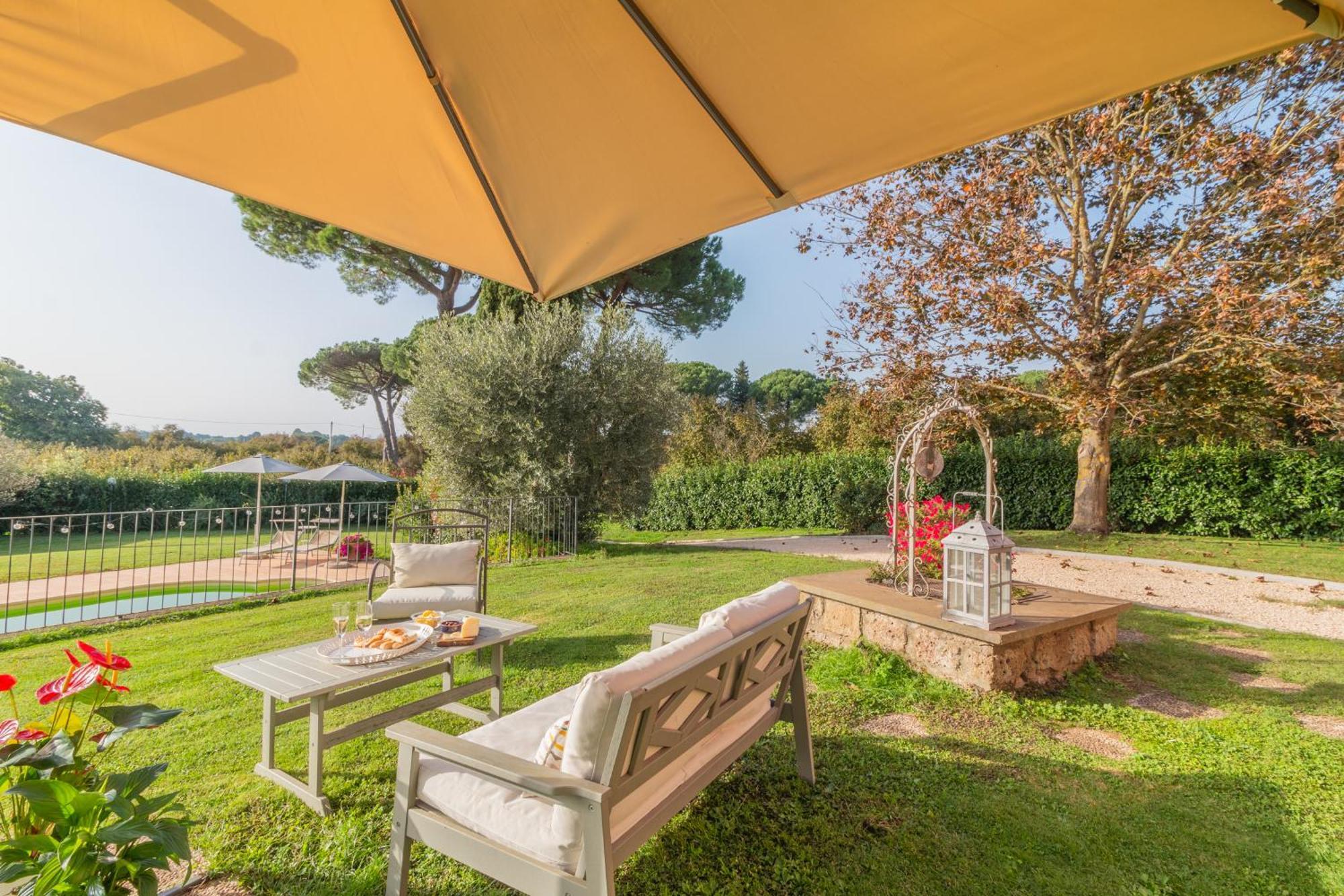 Maison d'hôtes Ai due Cedri à Capranica Extérieur photo